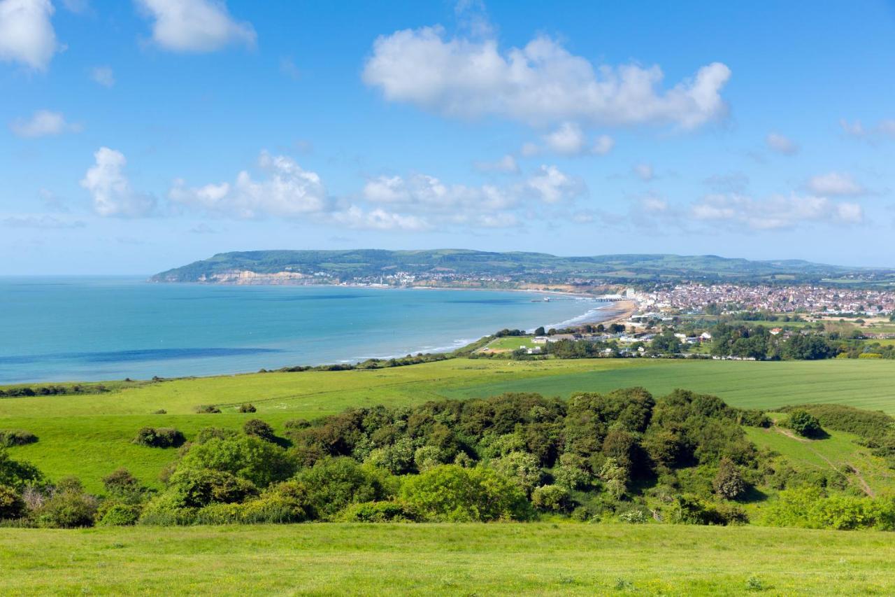 Chalet 87 Sandown Bay Holiday Centre Generous Money Off Ferry Crossing & Special Offer Until End Of June, September And Halloween Deals Now On Exterior photo